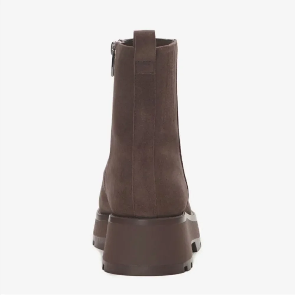 Vince Camuto Neframes Bootie Brown Suede Lug Sole Boots US 9